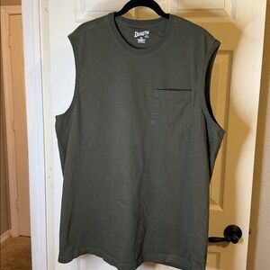 Duluth Trading Co Men's Longtail T Syandard Fit Sleeveless Vintage Olive Top